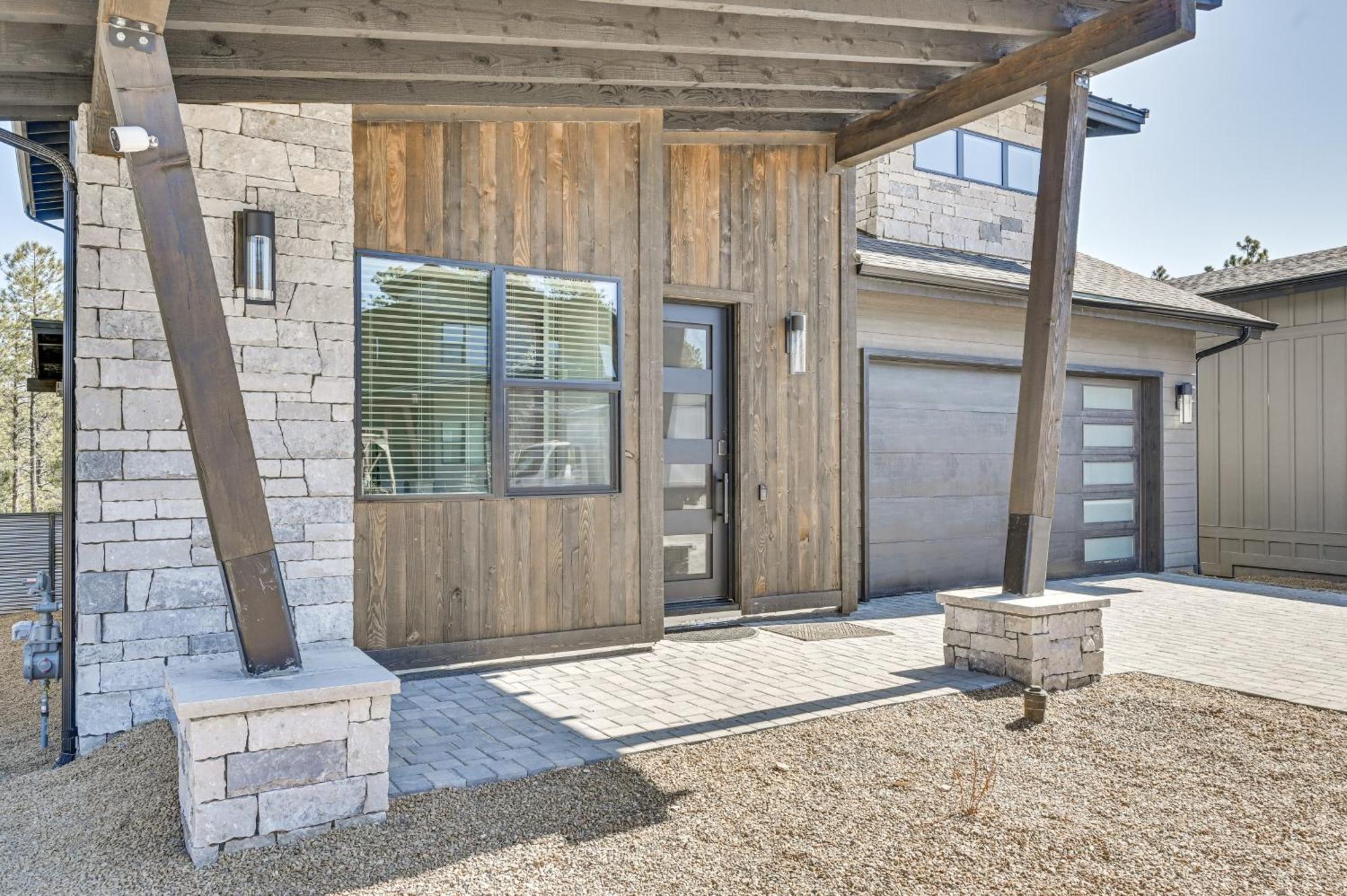 Flagstaff Group Getaway With Game Room And Deck Exterior photo