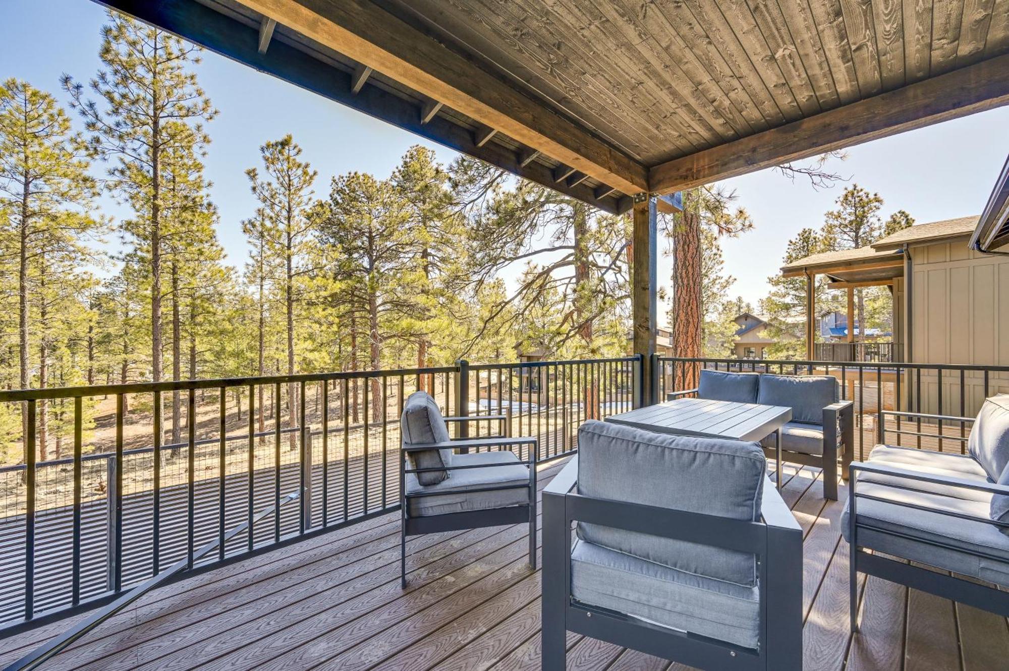 Flagstaff Group Getaway With Game Room And Deck Exterior photo